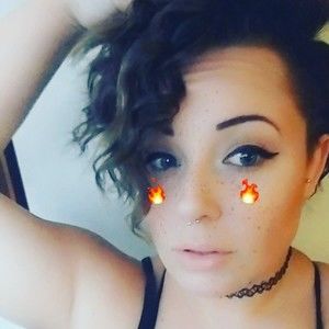 Meet your Posher, Kaitlyn